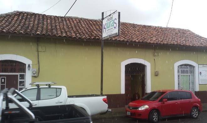 Hotel kiuras