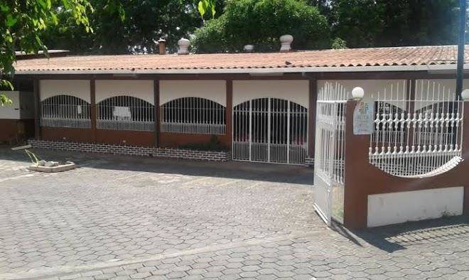 Hotel y restaurante charlie's