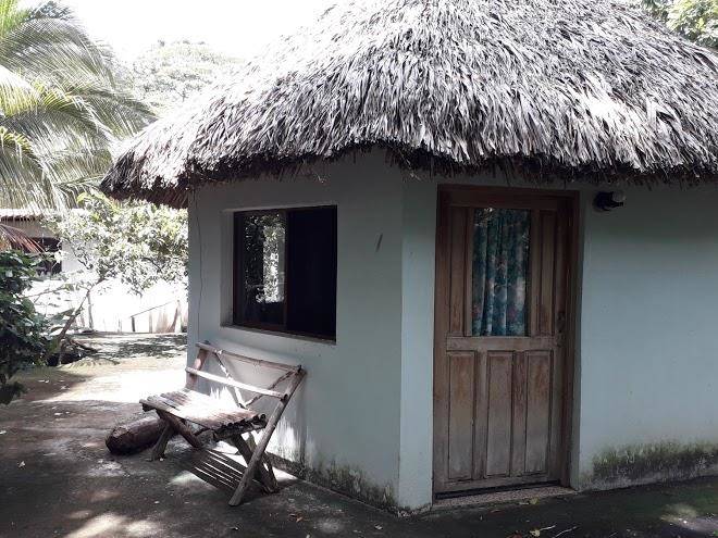 Cabanas el bamboo punta gorda