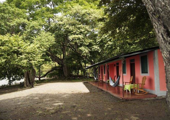 El tesoro beach hotel