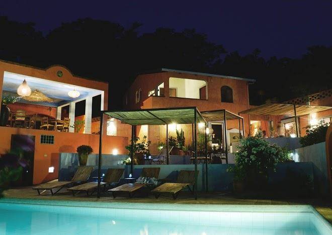 El jardin hotel & restaurant