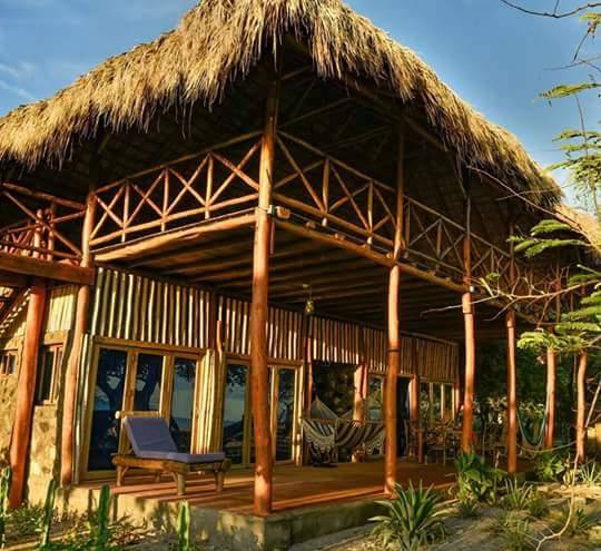 Alma libre hotel
