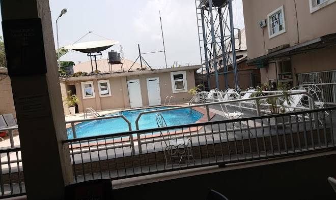 De castle luxury home