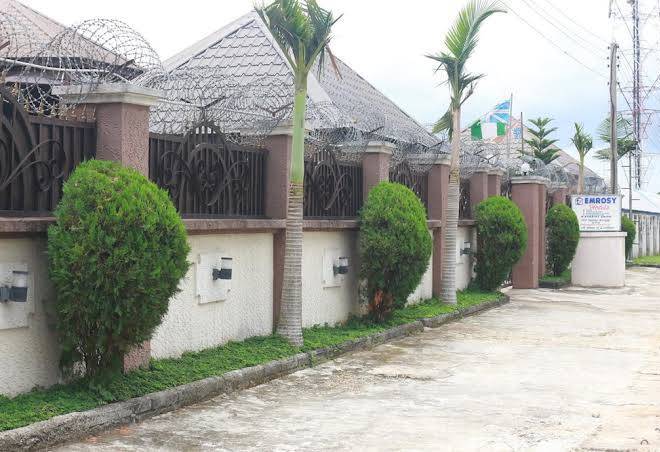 Emrosy hotels and suites
