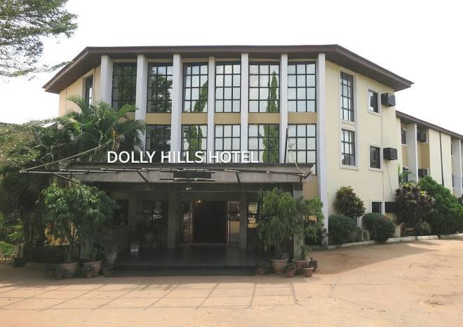 Dolly hills hotel