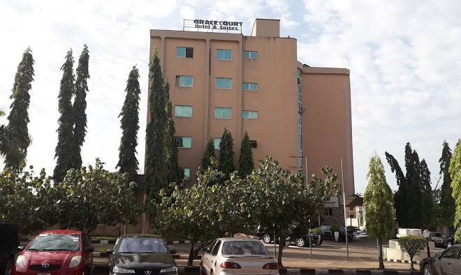 Gracecourt hotel