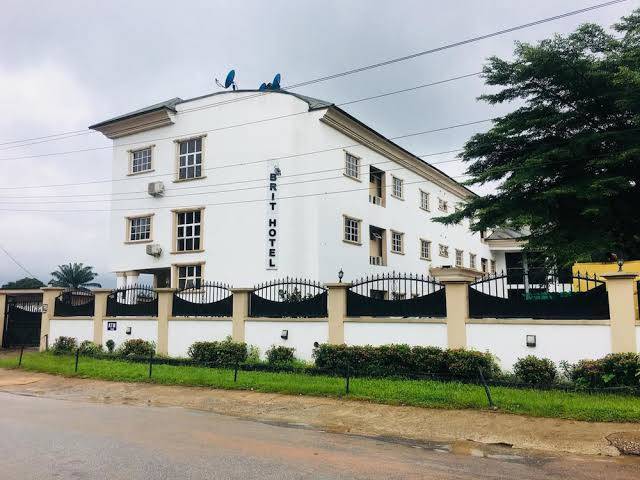 De brit hotel
