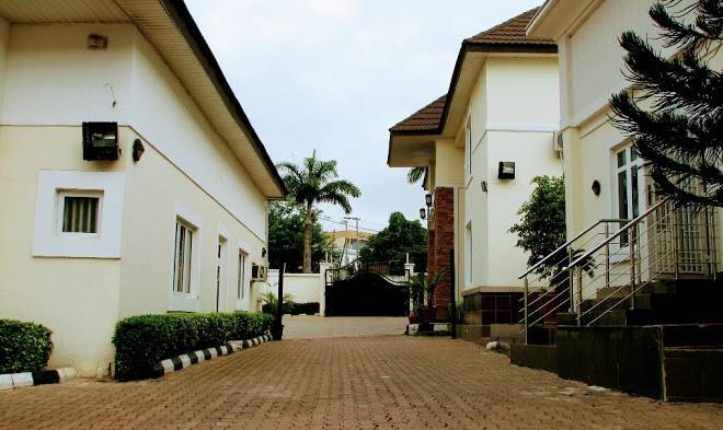 Bridge waters hotel