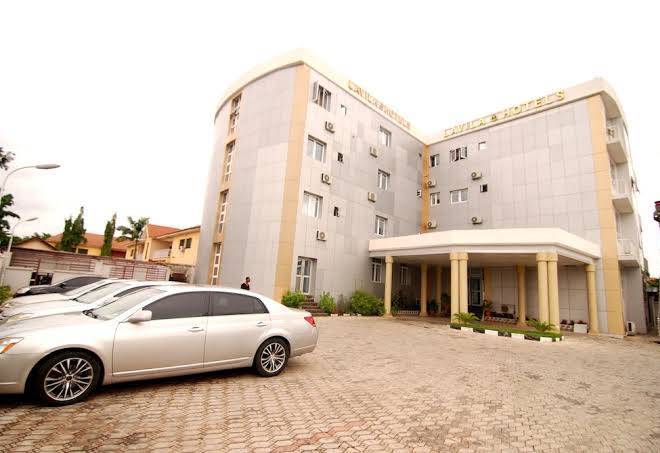Lavila hotels