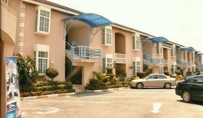 Madugu hotels