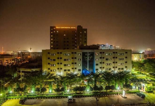 Reiz continental hotel