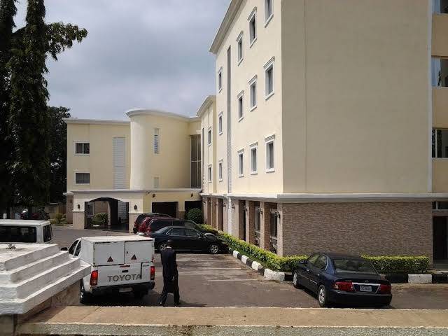 Savannah suites resort