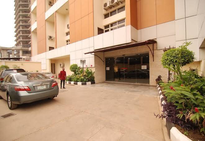Statement hotel