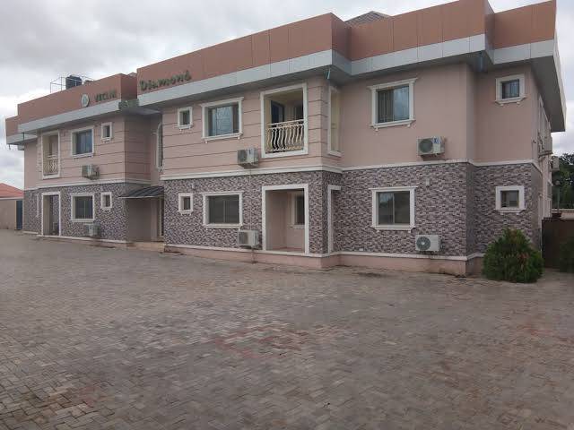 Viclin diamond hotel lugbe