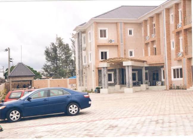 De george's grand resort