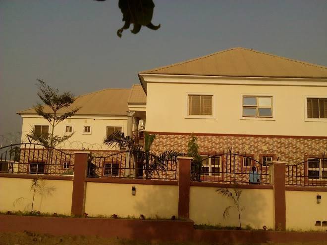 Topgan int'l hotel jikwoyi abuja