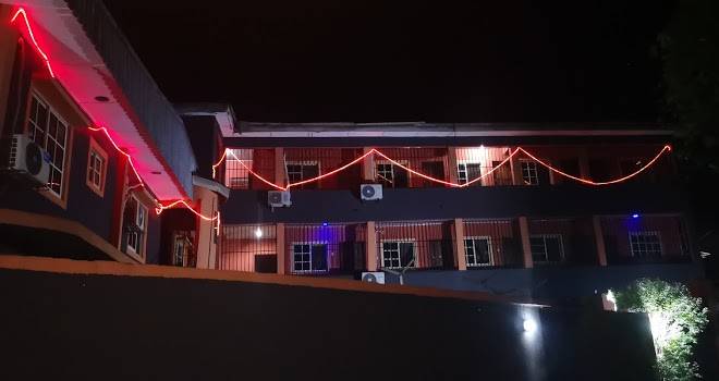 Hotel de sunroute akokwa
