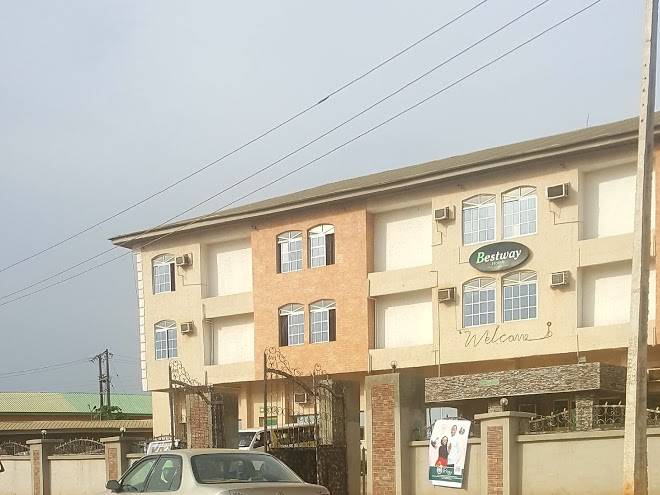 Bestway hotel