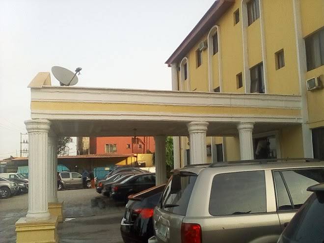 East gate hotel