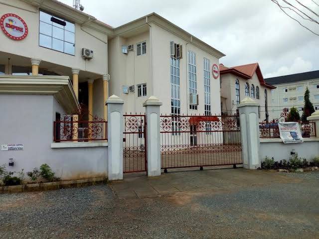 Empire hotel