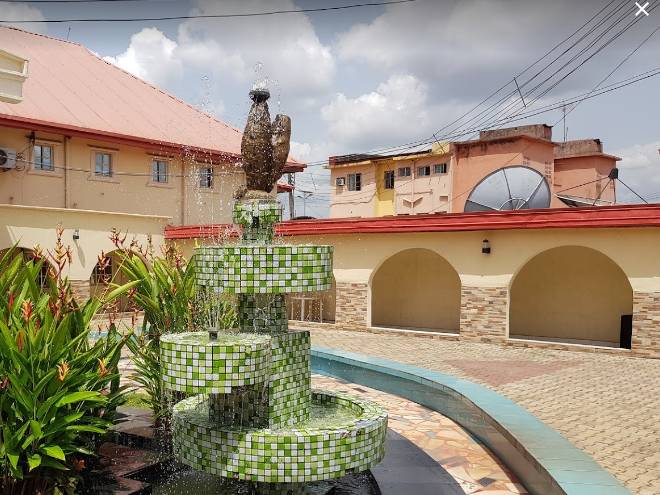 Pinewood hotel