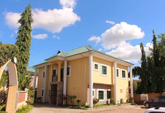 Hilltop paradise hotel