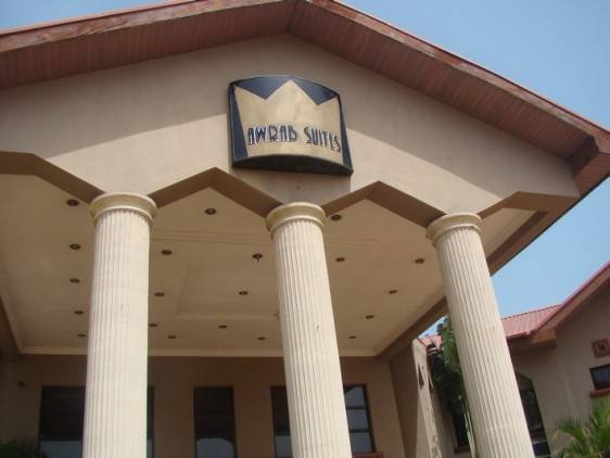 Awrab suites hotel offa