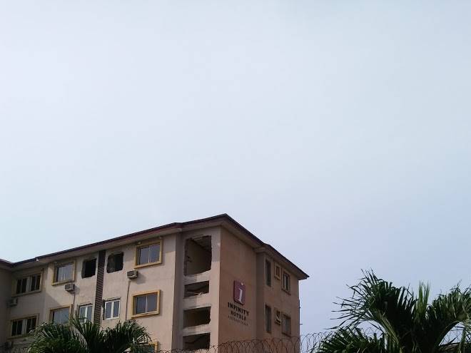 Infinity hotels