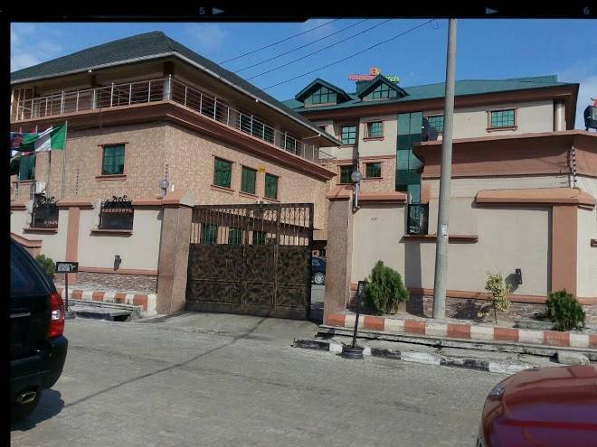 Cariton hotel apapa