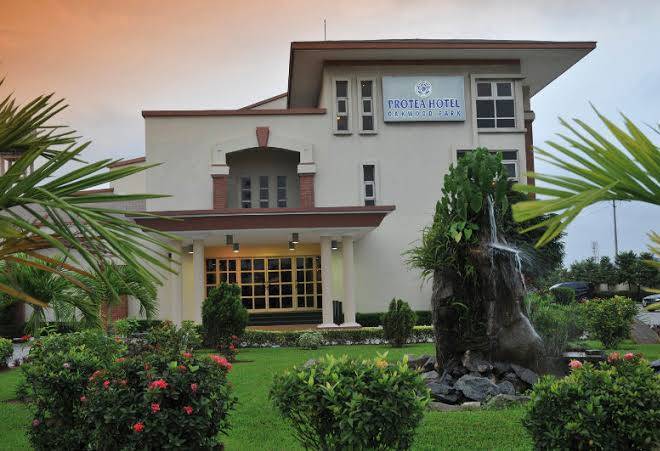Oakwood parks hotel