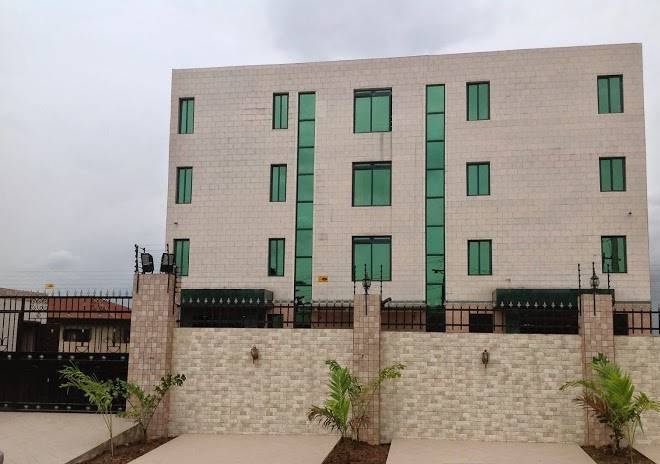 De meros hotel & suites