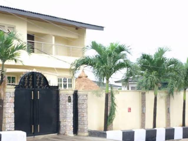 Class suites opebi ikeja