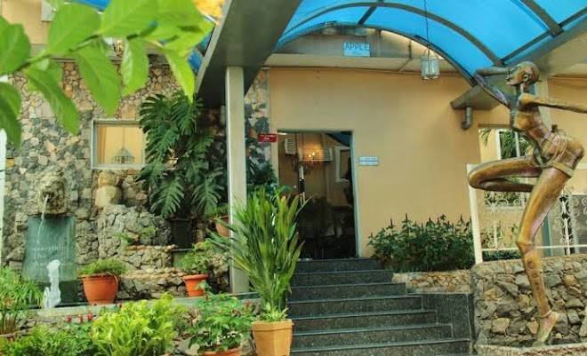 De vine plus hotel & suites