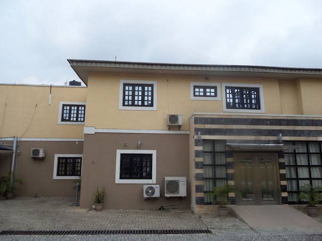 Suru express plus gra ikeja