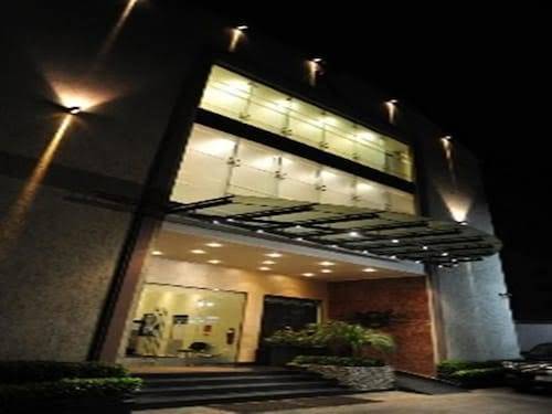 The regent luxury suites ikeja lagos nigeria