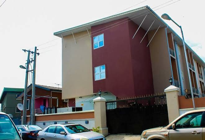 Kelin court hotel ltd