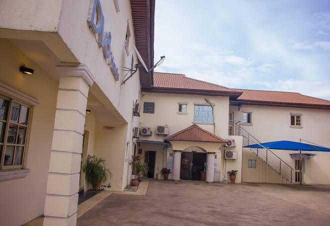 Dv8 hotel