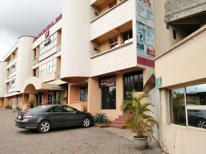 Continental suites & cinemas