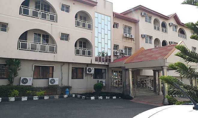Bezar hall & hotel