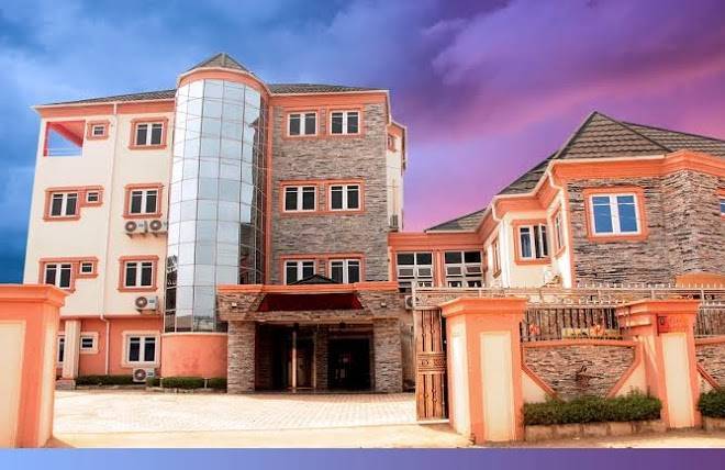 Hotel de currency