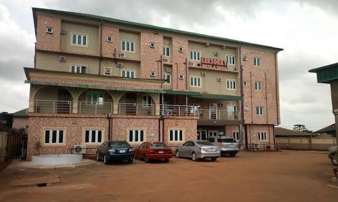 Leksokky hotel and suites