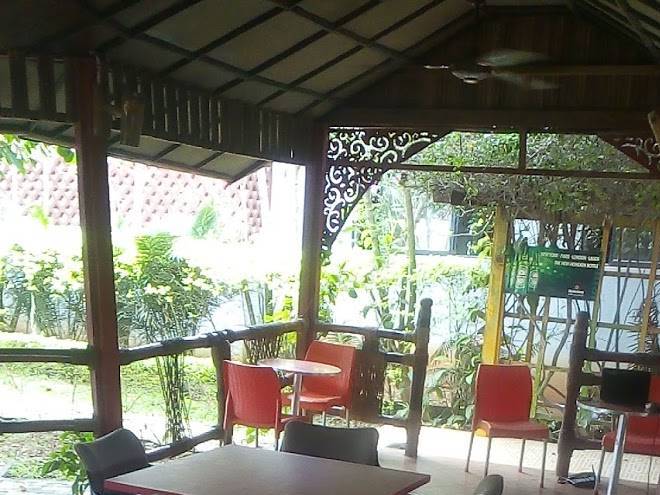 Redgate restolounge & resorts