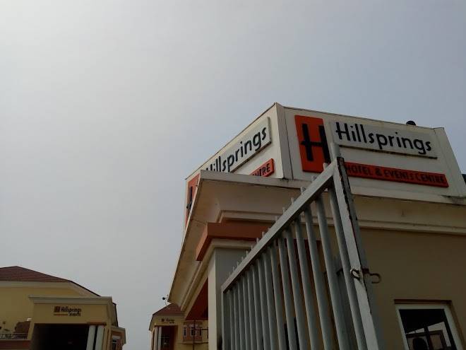 Hillsprings hotel & event centre