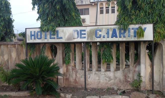Hotel de charity