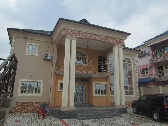 Riana star hotel