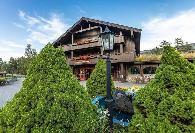 Hunderfossen hotel & resort
