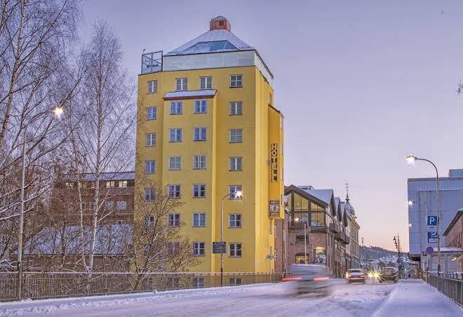 Molla hotel