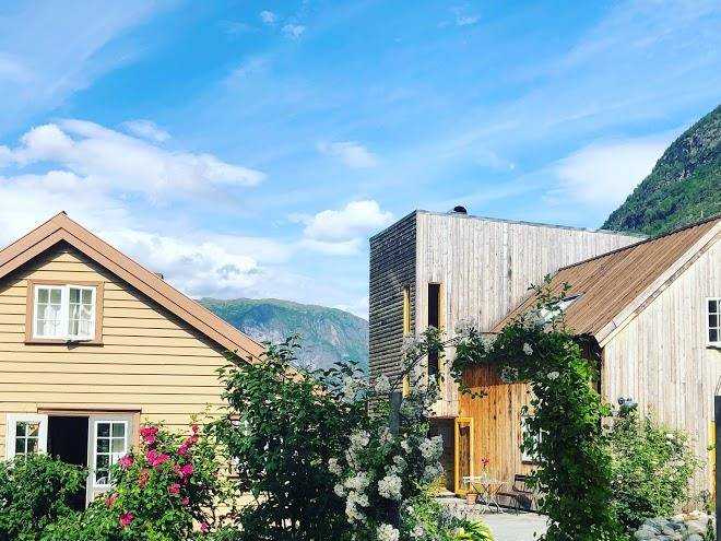 29 2 aurland