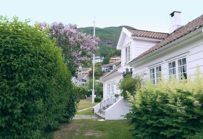 Vangsgaarden Gjestgiveri Image