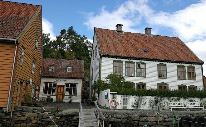 Rugsund Handelsstad Image